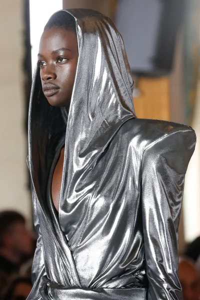 Look 107